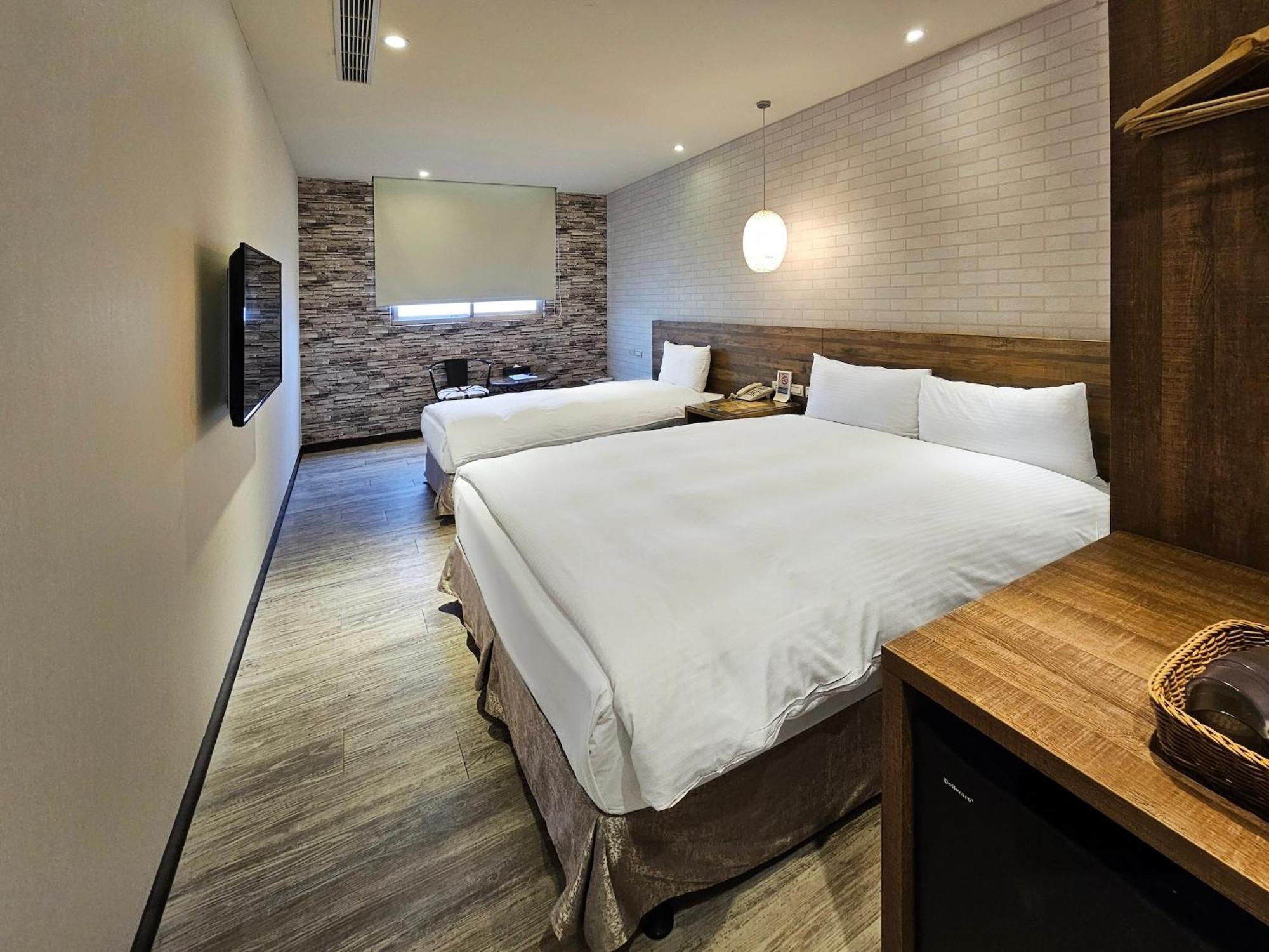 Herb Art Hotel Luodong Exterior photo